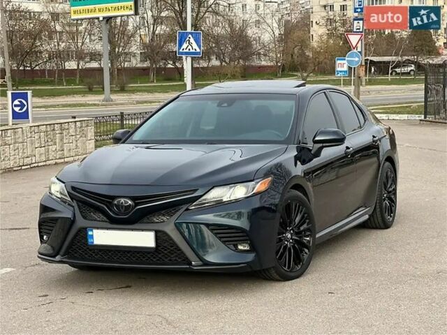 Синій Тойота Камрі, об'ємом двигуна 2.5 л та пробігом 173 тис. км за 20800 $, фото 1 на Automoto.ua