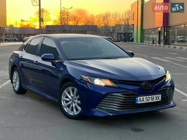 Синій Тойота Камрі, об'ємом двигуна 2.49 л та пробігом 126 тис. км за 16990 $, фото 1 на Automoto.ua