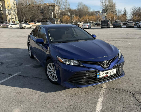 Синий Тойота Камри, объемом двигателя 2.49 л и пробегом 162 тыс. км за 17699 $, фото 1 на Automoto.ua