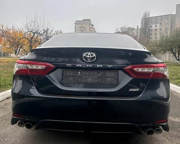 Синій Тойота Камрі, об'ємом двигуна 2.49 л та пробігом 140 тис. км за 19000 $, фото 1 на Automoto.ua