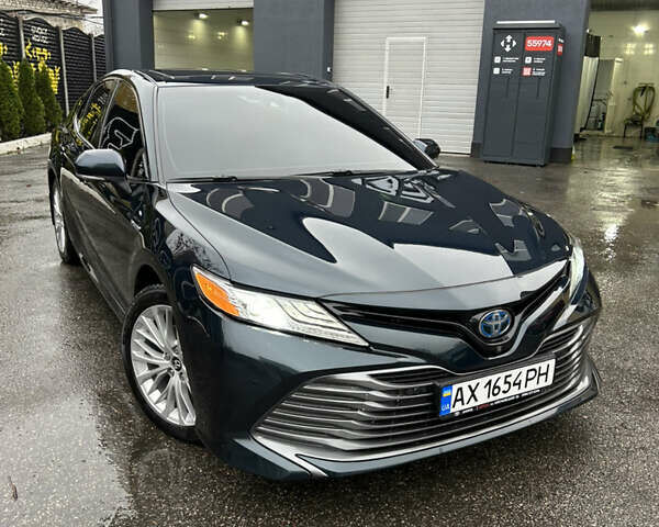 Синий Тойота Камри, объемом двигателя 2.49 л и пробегом 145 тыс. км за 26500 $, фото 1 на Automoto.ua