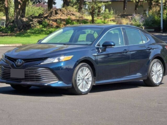 Синий Тойота Камри, объемом двигателя 2.5 л и пробегом 31 тыс. км за 20300 $, фото 1 на Automoto.ua