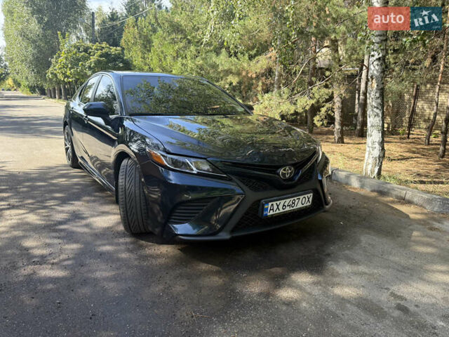 Синій Тойота Камрі, об'ємом двигуна 2.49 л та пробігом 100 тис. км за 20500 $, фото 1 на Automoto.ua