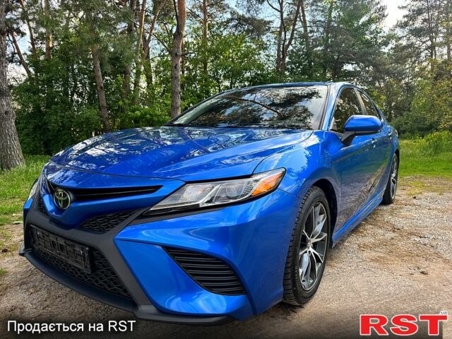 Синий Тойота Камри, объемом двигателя 2.5 л и пробегом 40 тыс. км за 19940 $, фото 1 на Automoto.ua