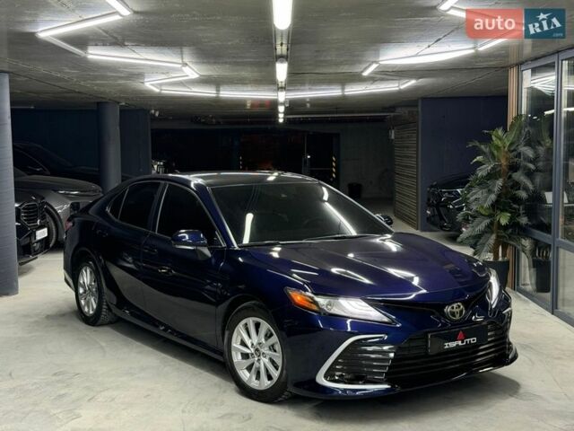 Синий Тойота Камри, объемом двигателя 2.49 л и пробегом 79 тыс. км за 20900 $, фото 1 на Automoto.ua
