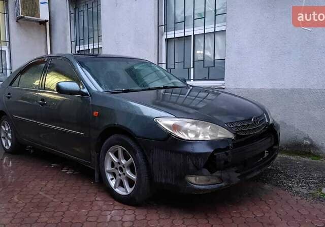 Зеленый Тойота Камри, объемом двигателя 2.36 л и пробегом 359 тыс. км за 4000 $, фото 1 на Automoto.ua