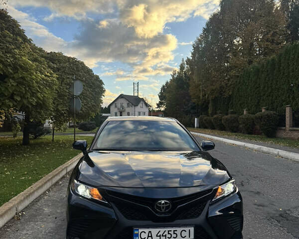 Зеленый Тойота Камри, объемом двигателя 2.49 л и пробегом 79 тыс. км за 21800 $, фото 1 на Automoto.ua