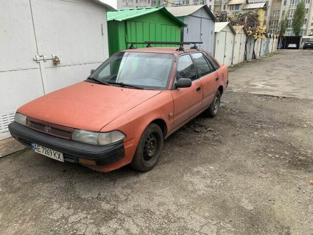 Красный Тойота Карина, объемом двигателя 1.6 л и пробегом 3 тыс. км за 1069 $, фото 1 на Automoto.ua