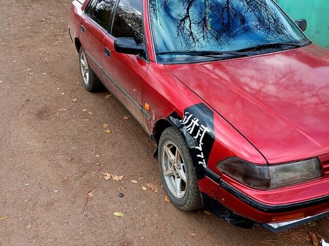 Тойота Каріна, об'ємом двигуна 1.6 л та пробігом 100 тис. км за 1800 $, фото 1 на Automoto.ua