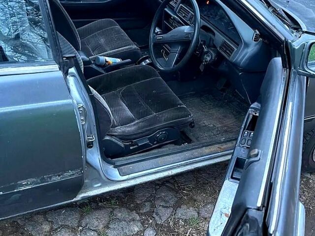 Тойота Каріна, об'ємом двигуна 1.8 л та пробігом 0 тис. км за 600 $, фото 1 на Automoto.ua