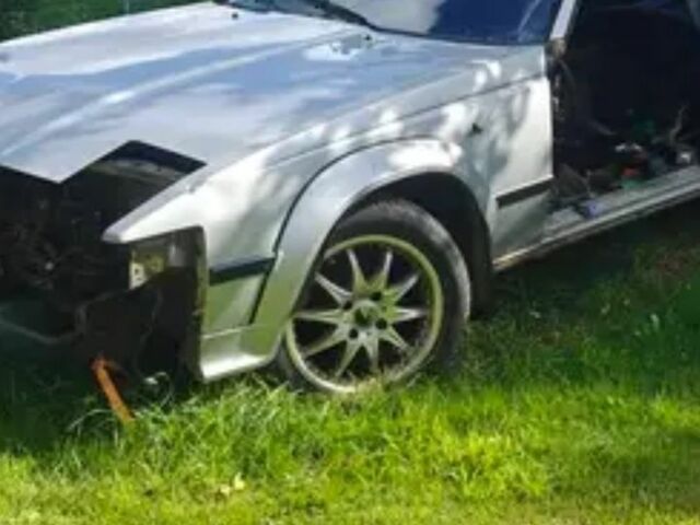 Білий Тойота Селіка, об'ємом двигуна 0 л та пробігом 100 тис. км за 947 $, фото 1 на Automoto.ua