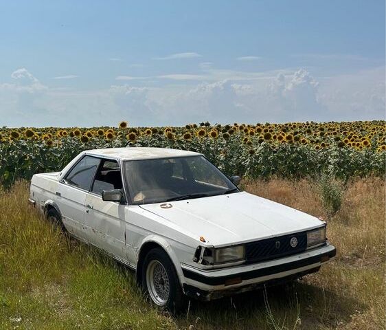 Білий Тойота Чайзер, об'ємом двигуна 2 л та пробігом 400 тис. км за 1200 $, фото 1 на Automoto.ua