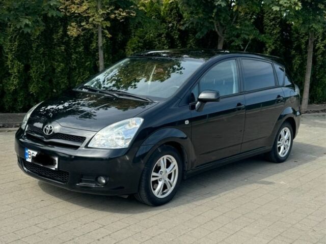 Черный Тойота Королла Версо, объемом двигателя 2.2 л и пробегом 144 тыс. км за 8200 $, фото 1 на Automoto.ua