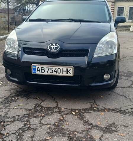 Черный Тойота Королла Версо, объемом двигателя 2.23 л и пробегом 233 тыс. км за 7100 $, фото 1 на Automoto.ua