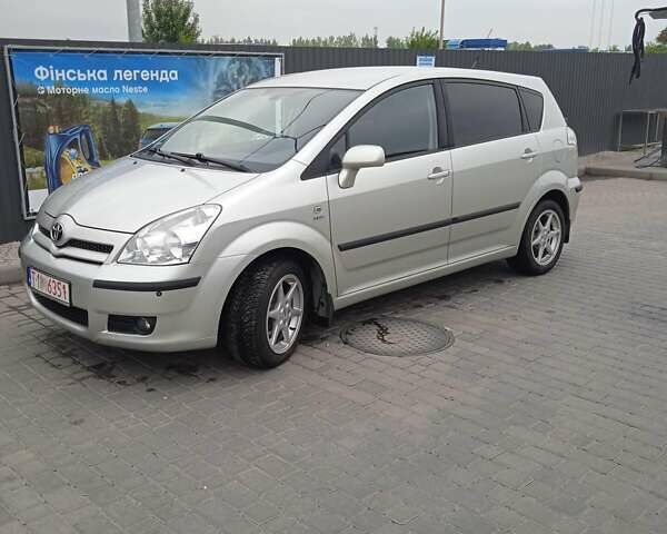 Тойота Королла Версо, объемом двигателя 0 л и пробегом 255 тыс. км за 6200 $, фото 1 на Automoto.ua
