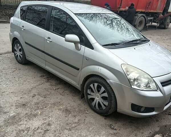 Тойота Королла Версо, об'ємом двигуна 1.8 л та пробігом 280 тис. км за 5200 $, фото 1 на Automoto.ua