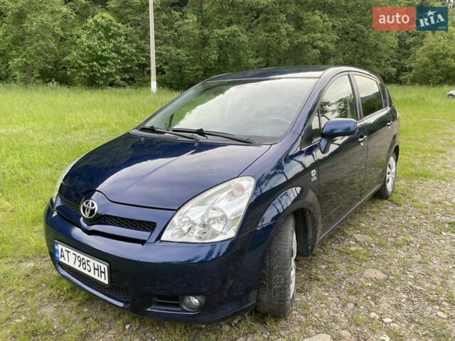 Синий Тойота Королла Версо, объемом двигателя 2 л и пробегом 314 тыс. км за 4999 $, фото 1 на Automoto.ua