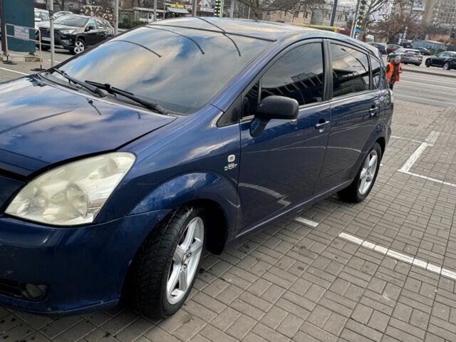 Синій Тойота Королла Версо, об'ємом двигуна 2.2 л та пробігом 260 тис. км за 5400 $, фото 1 на Automoto.ua