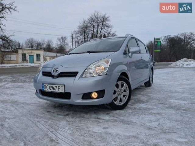 Синій Тойота Королла Версо, об'ємом двигуна 1.8 л та пробігом 269 тис. км за 6199 $, фото 1 на Automoto.ua