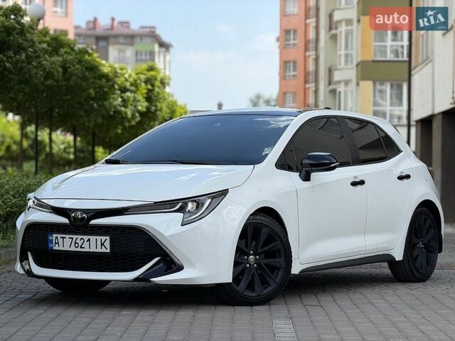 Белый Тойота Королла, объемом двигателя 1.99 л и пробегом 30 тыс. км за 13900 $, фото 1 на Automoto.ua