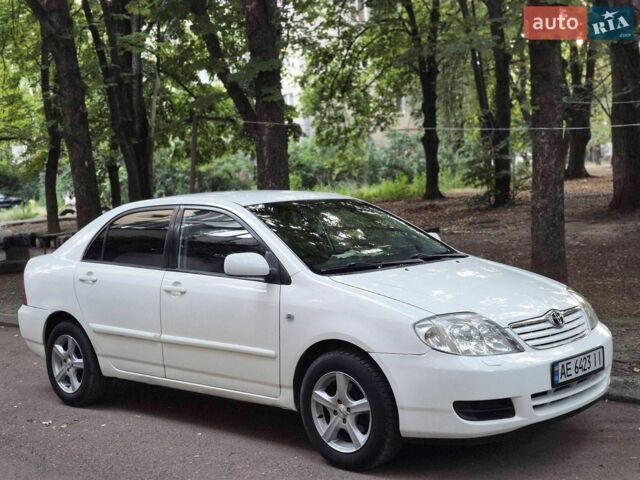Білий Тойота Королла, об'ємом двигуна 1.4 л та пробігом 384 тис. км за 4700 $, фото 1 на Automoto.ua
