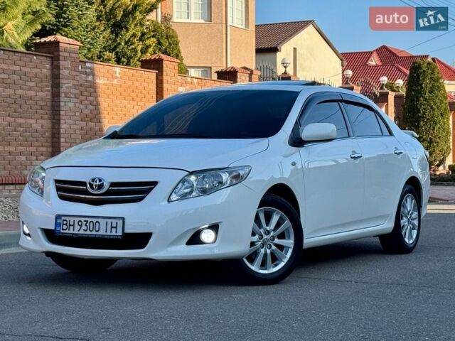 Білий Тойота Королла, об'ємом двигуна 1.79 л та пробігом 173 тис. км за 7500 $, фото 1 на Automoto.ua