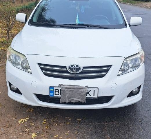 Белый Тойота Королла, объемом двигателя 0 л и пробегом 153 тыс. км за 8300 $, фото 1 на Automoto.ua