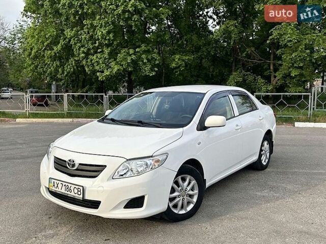 Белый Тойота Королла, объемом двигателя 1.33 л и пробегом 187 тыс. км за 5200 $, фото 1 на Automoto.ua