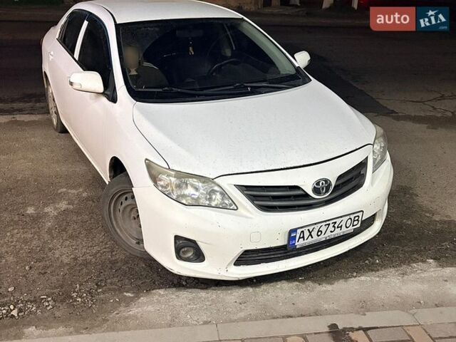 Белый Тойота Королла, объемом двигателя 1.6 л и пробегом 315 тыс. км за 5500 $, фото 1 на Automoto.ua