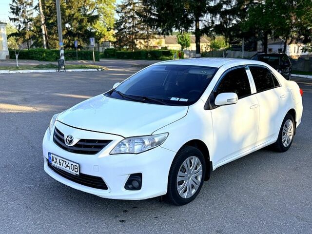 Белый Тойота Королла, объемом двигателя 1.6 л и пробегом 315 тыс. км за 5800 $, фото 1 на Automoto.ua
