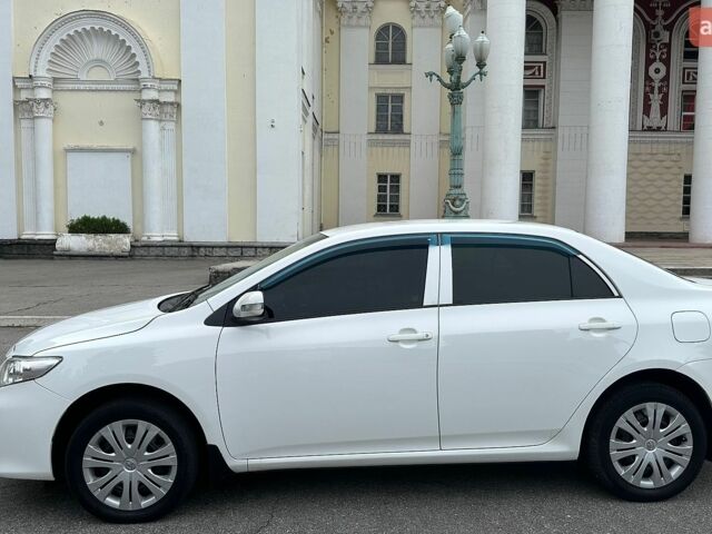Белый Тойота Королла, объемом двигателя 1.6 л и пробегом 116 тыс. км за 8600 $, фото 1 на Automoto.ua