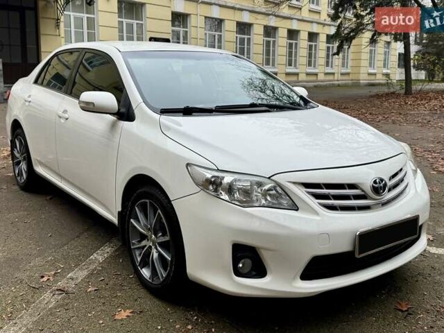 Белый Тойота Королла, объемом двигателя 1.6 л и пробегом 163 тыс. км за 9500 $, фото 1 на Automoto.ua