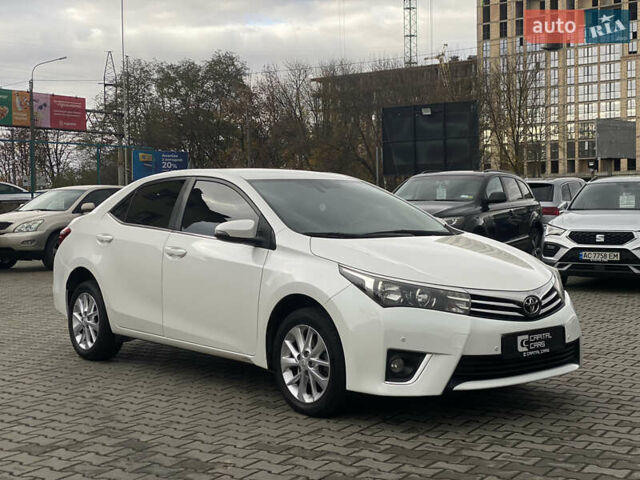 Белый Тойота Королла, объемом двигателя 1.6 л и пробегом 193 тыс. км за 12500 $, фото 1 на Automoto.ua