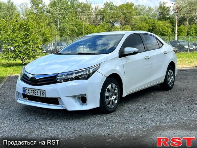 Білий Тойота Королла, об'ємом двигуна 1.3 л та пробігом 173 тис. км за 6800 $, фото 1 на Automoto.ua
