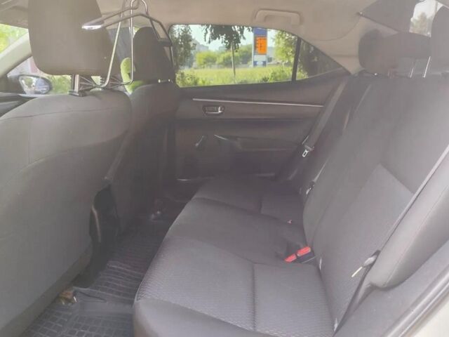 Белый Тойота Королла, объемом двигателя 1.33 л и пробегом 0 тыс. км за 7550 $, фото 1 на Automoto.ua