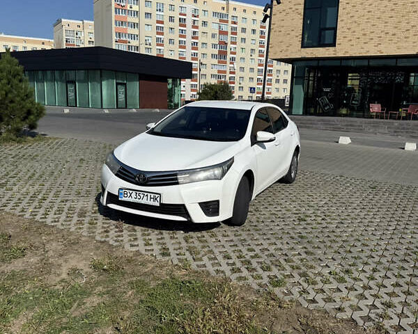 Белый Тойота Королла, объемом двигателя 1.6 л и пробегом 169 тыс. км за 10300 $, фото 1 на Automoto.ua