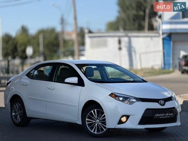 Белый Тойота Королла, объемом двигателя 1.8 л и пробегом 142 тыс. км за 12499 $, фото 1 на Automoto.ua