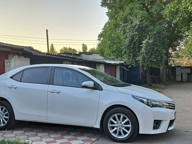 Белый Тойота Королла, объемом двигателя 1.6 л и пробегом 80 тыс. км за 11300 $, фото 1 на Automoto.ua