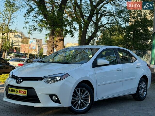 Белый Тойота Королла, объемом двигателя 1.8 л и пробегом 142 тыс. км за 12500 $, фото 1 на Automoto.ua