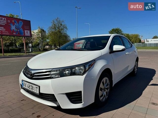 Белый Тойота Королла, объемом двигателя 1.33 л и пробегом 119 тыс. км за 9500 $, фото 1 на Automoto.ua