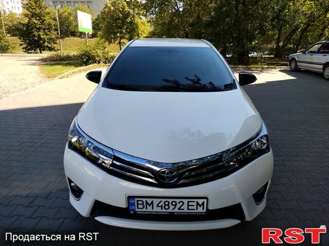 Белый Тойота Королла, объемом двигателя 1.3 л и пробегом 135 тыс. км за 10200 $, фото 1 на Automoto.ua