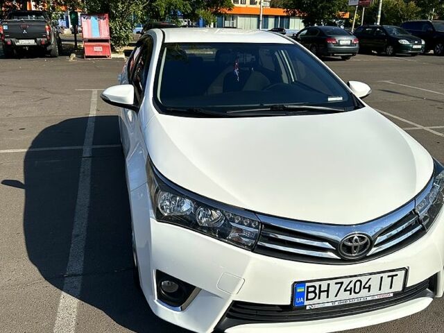 Белый Тойота Королла, объемом двигателя 1.3 л и пробегом 0 тыс. км за 9400 $, фото 1 на Automoto.ua