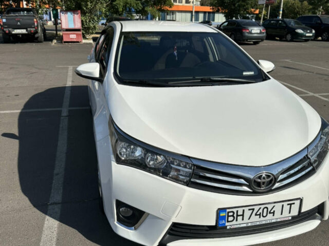 Білий Тойота Королла, об'ємом двигуна 1.33 л та пробігом 150 тис. км за 9400 $, фото 1 на Automoto.ua