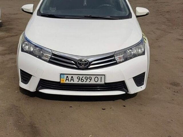 Белый Тойота Королла, объемом двигателя 1.33 л и пробегом 438 тыс. км за 7000 $, фото 1 на Automoto.ua