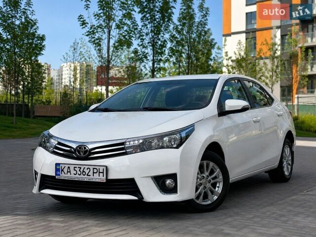 Белый Тойота Королла, объемом двигателя 1.6 л и пробегом 72 тыс. км за 15000 $, фото 1 на Automoto.ua