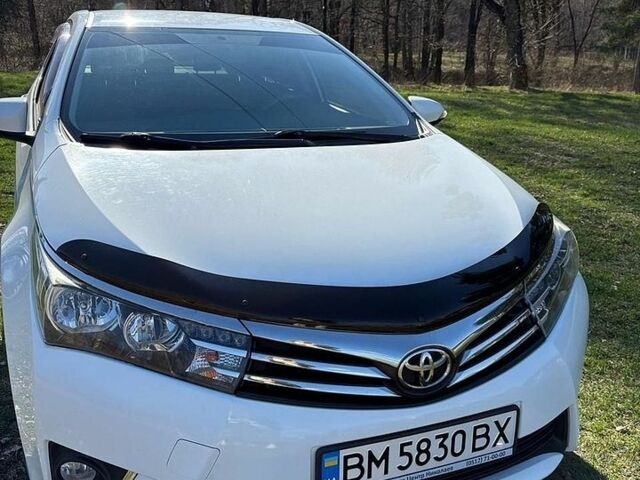 Белый Тойота Королла, объемом двигателя 1.6 л и пробегом 121 тыс. км за 12600 $, фото 1 на Automoto.ua