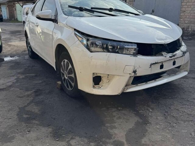 Білий Тойота Королла, об'ємом двигуна 1.6 л та пробігом 160 тис. км за 4250 $, фото 1 на Automoto.ua