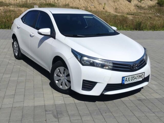 Белый Тойота Королла, объемом двигателя 1.33 л и пробегом 118 тыс. км за 10500 $, фото 1 на Automoto.ua