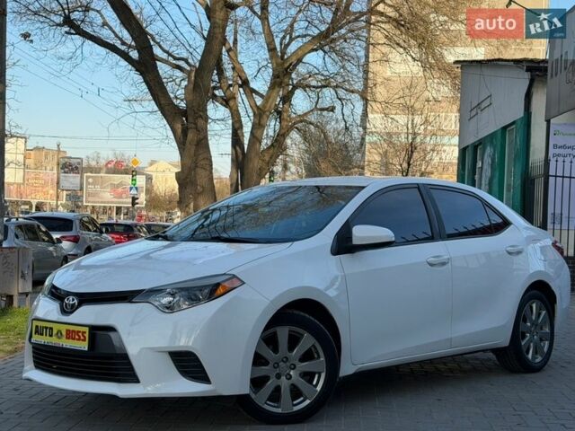 Белый Тойота Королла, объемом двигателя 1.8 л и пробегом 145 тыс. км за 11500 $, фото 1 на Automoto.ua