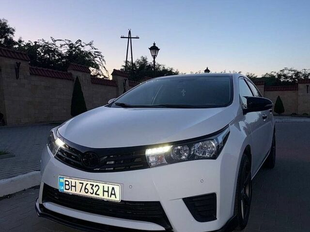 Белый Тойота Королла, объемом двигателя 1.6 л и пробегом 148 тыс. км за 13300 $, фото 1 на Automoto.ua